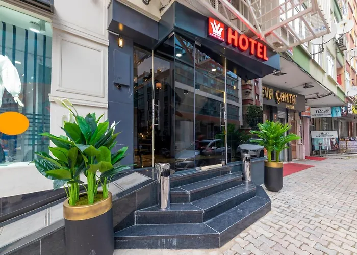 White Corner Hotell 3*