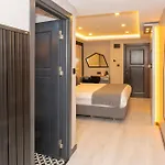White Corner Hotel