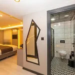 White Corner Hotel