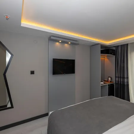 White Corner فندق