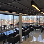 White Corner Hotel 3*